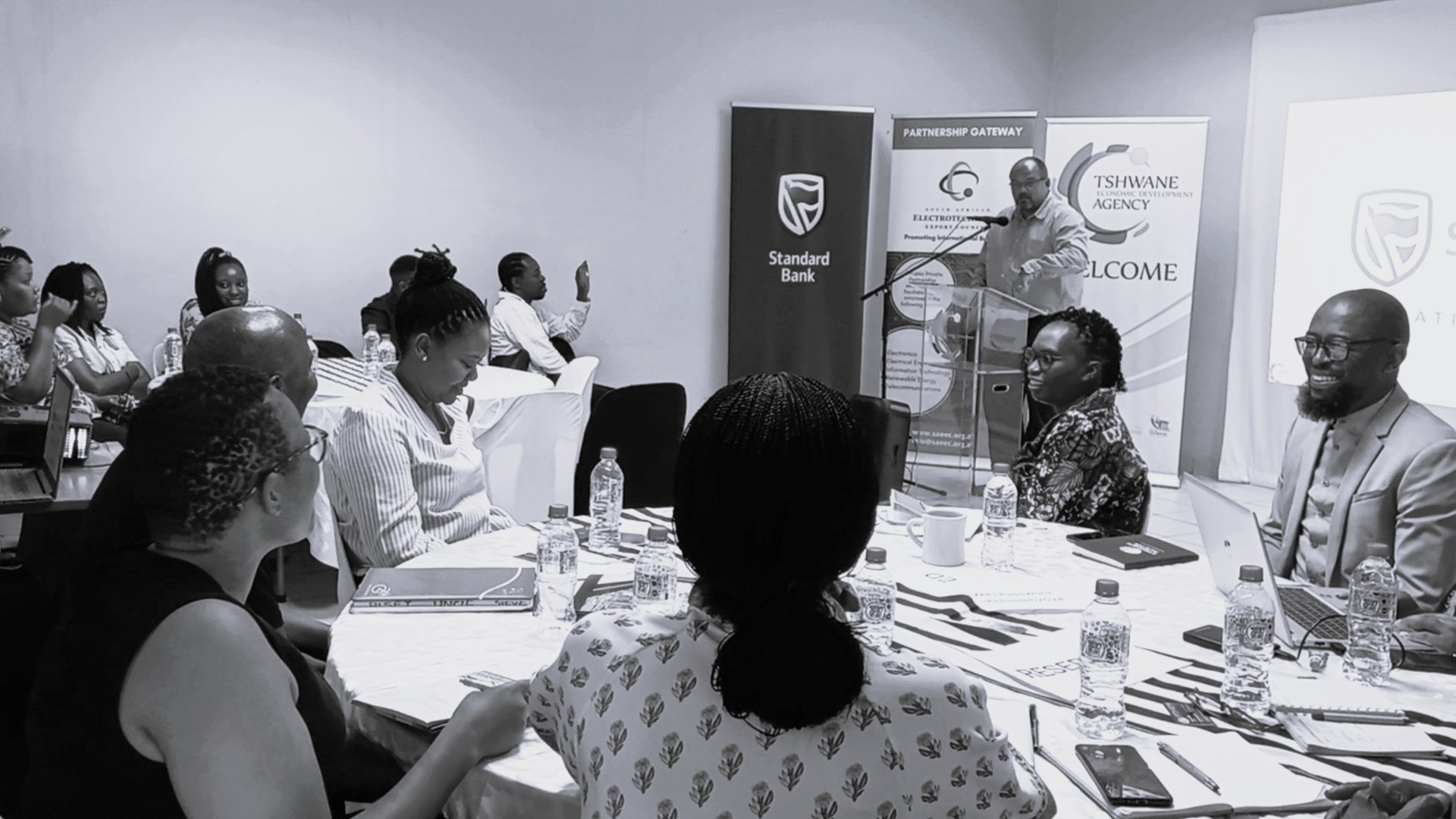 Editorial Landscape
